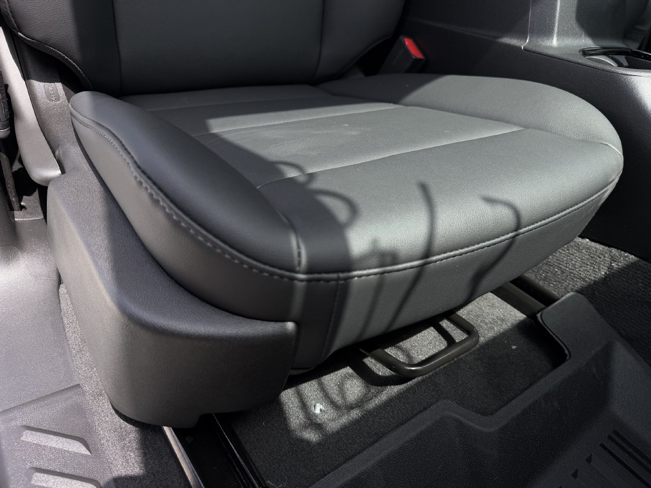 2026 Chevrolet Colorado LT - Photo 24