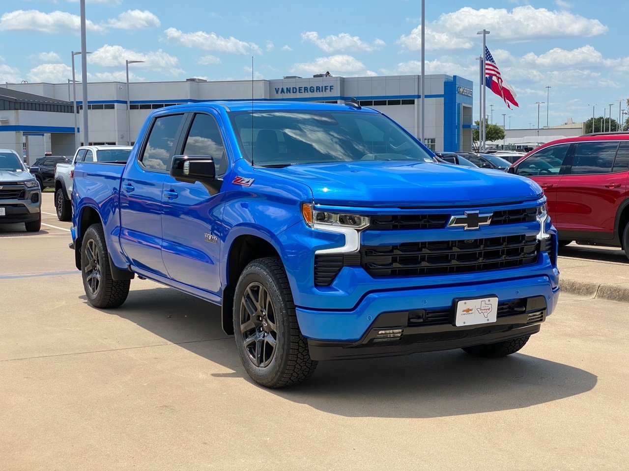 2025 Chevrolet Silverado 1500 RST photo 3