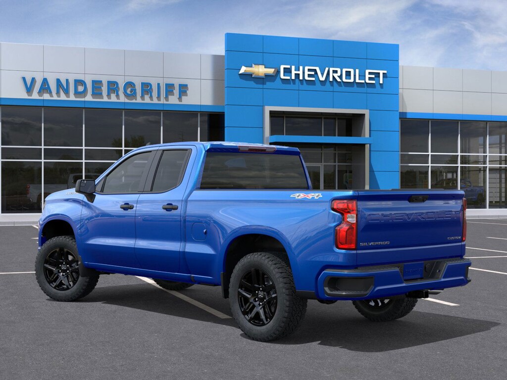 New 2026 Chevrolet Silverado 1500 Custom Truck Double Cab