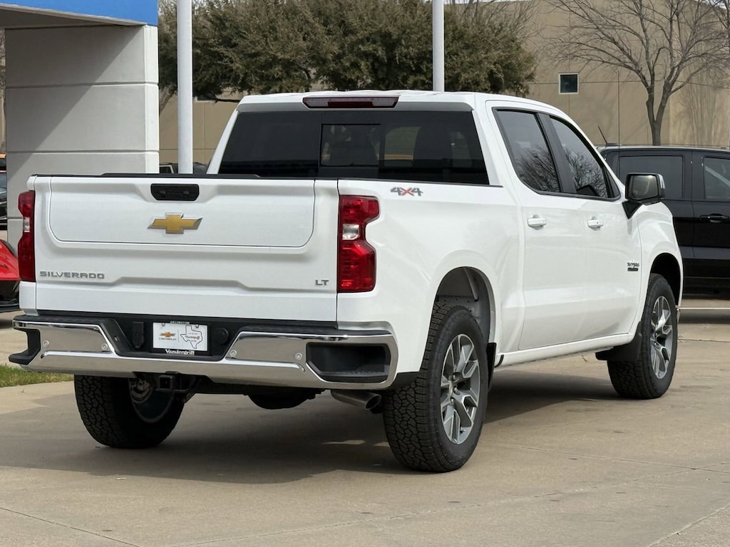 New 2026 Chevrolet Silverado 1500 LT Truck Crew Cab