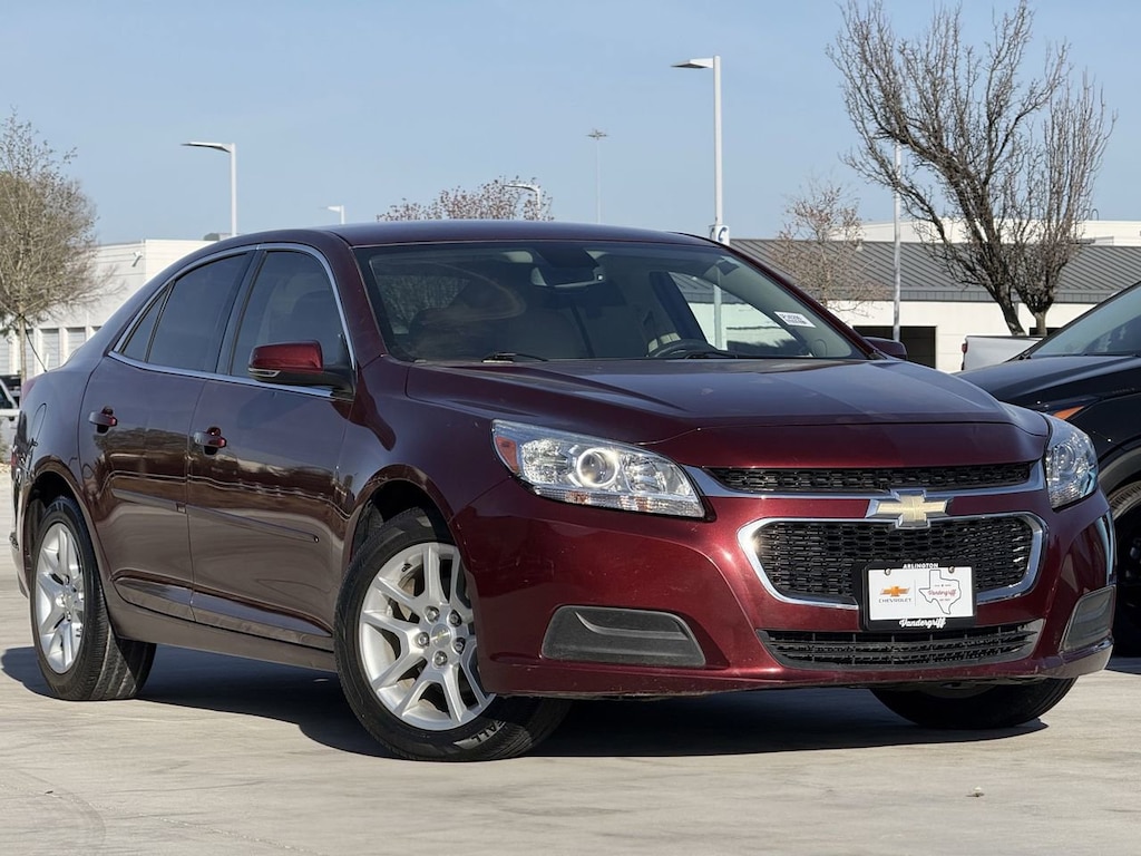 Used 2016 Chevrolet Malibu Limited LT Sedan