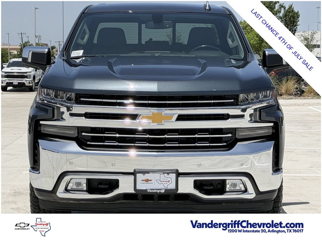 2021 Chevrolet Silverado 1500 LTZ - Photo 8