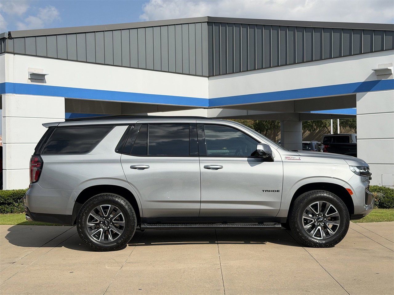 2024 Chevrolet Tahoe Z71 photo 3