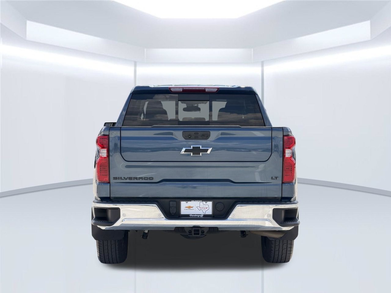 2024 Chevrolet Silverado 1500 LT - Photo 6