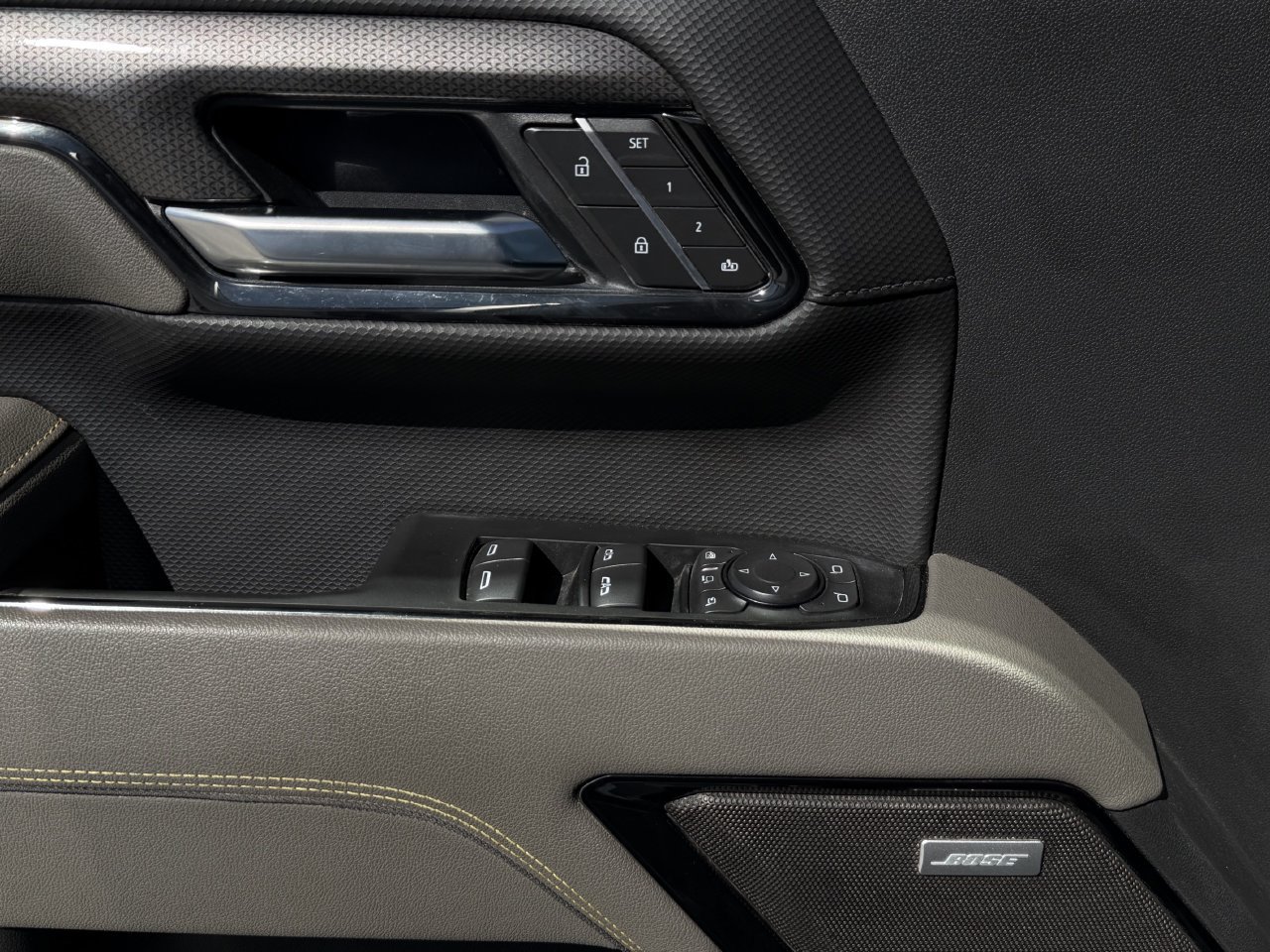 2026 Chevrolet Silverado 2500HD ZR2 - Photo 22
