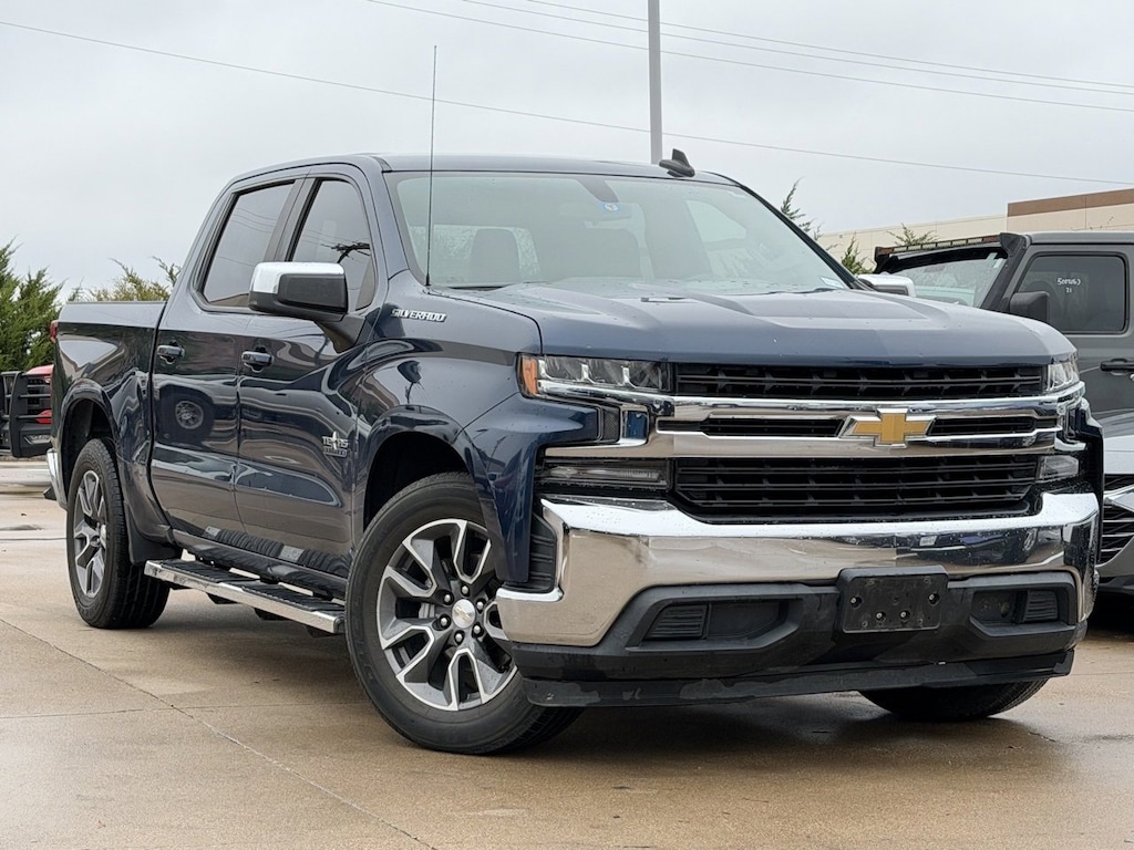 Used 2020 Chevrolet Silverado 1500 LT Truck Crew Cab