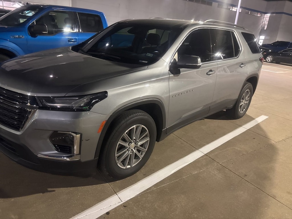 Certified 2023 Chevrolet Traverse LT Cloth SUV