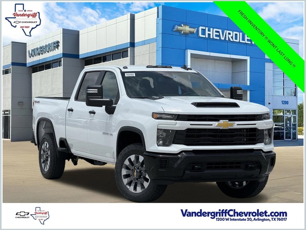 New 2026 Chevrolet Silverado 2500 HD Custom Truck Crew Cab