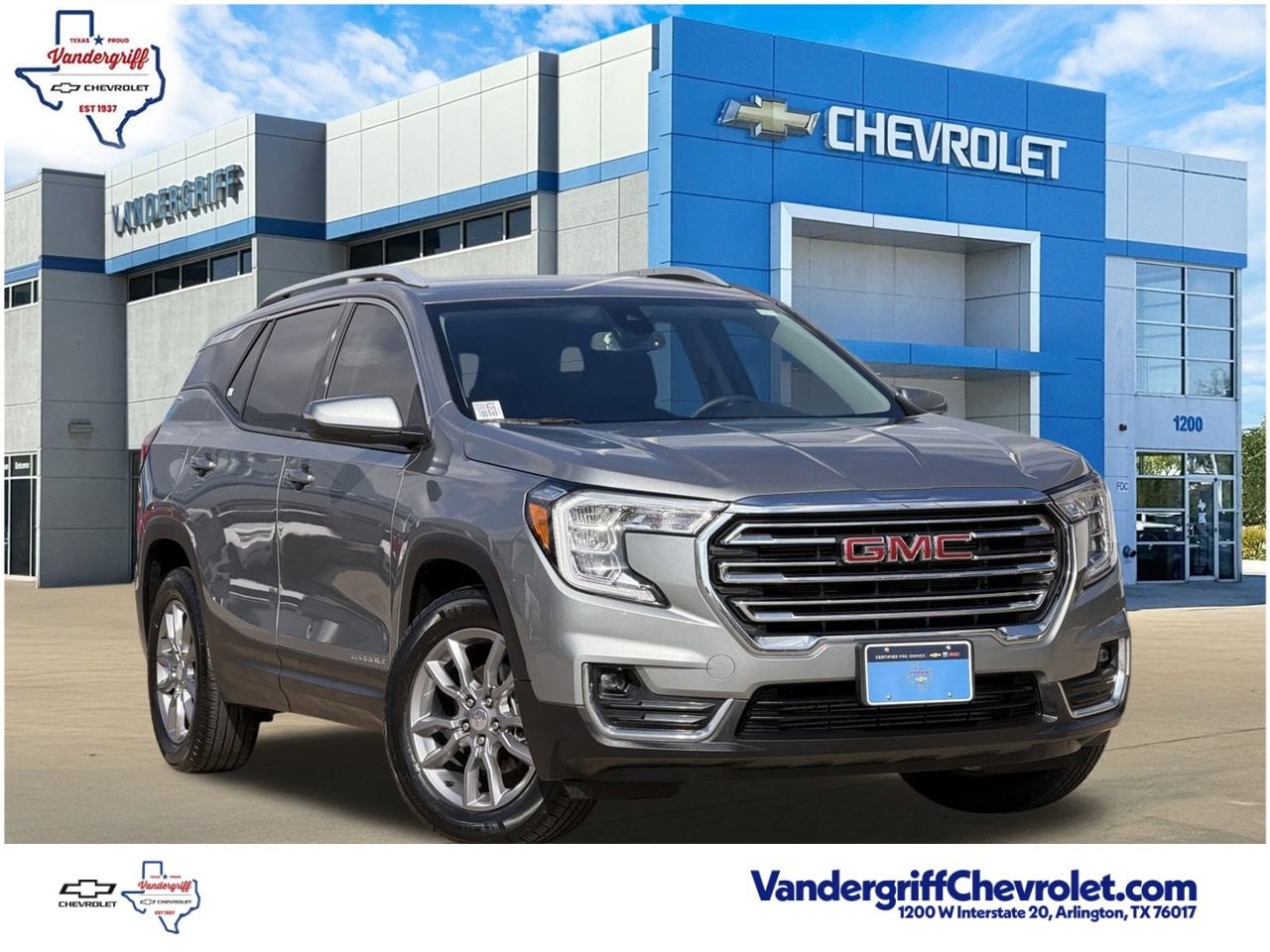 2024 GMC Terrain SLT's photo