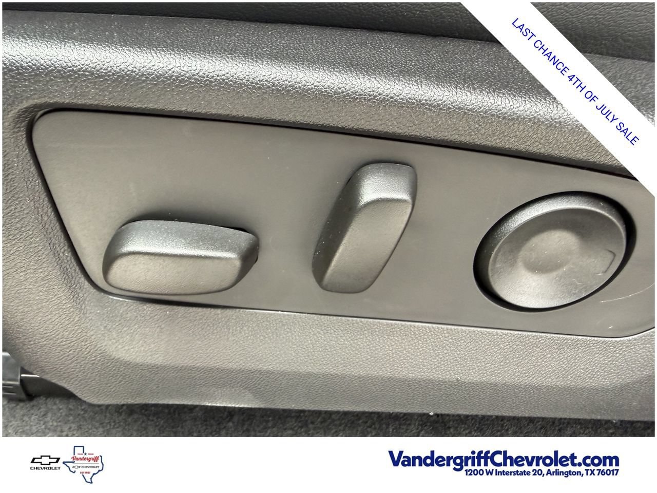 2026 Chevrolet Colorado Trail Boss - Photo 23