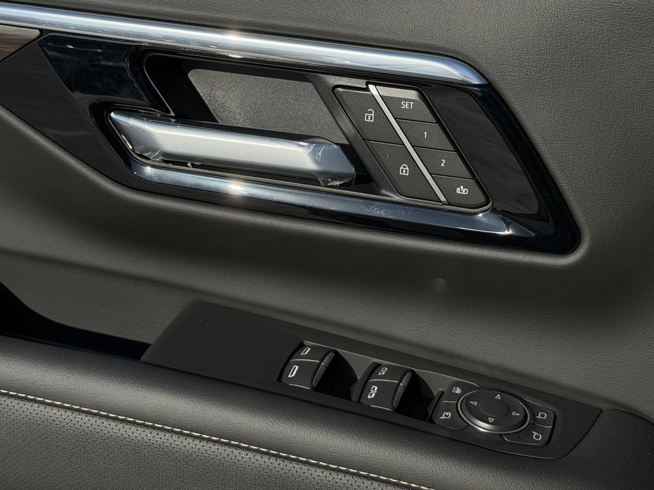 2026 Chevrolet Tahoe Premier - Photo 20
