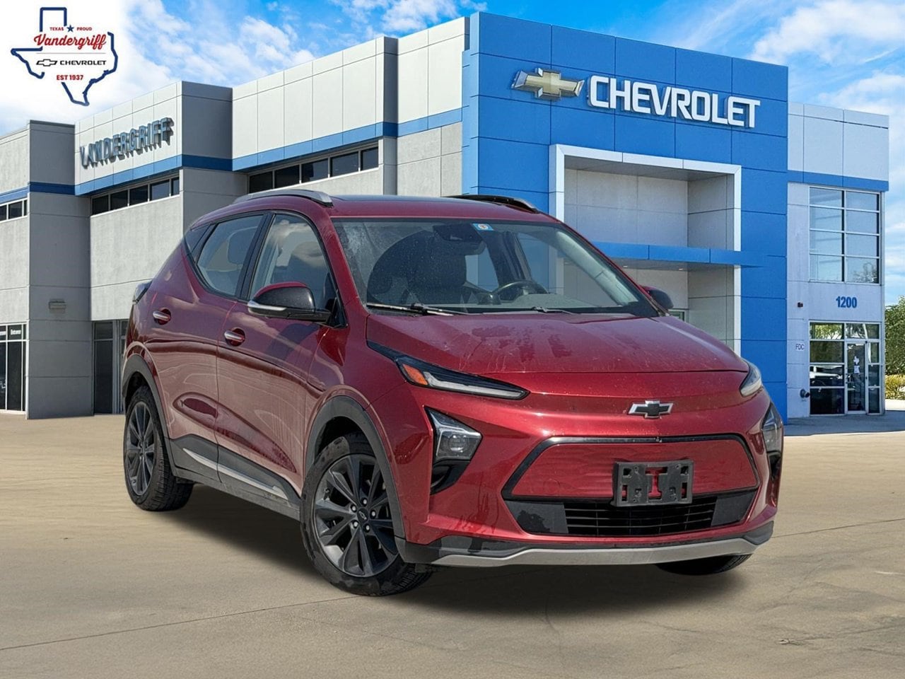 Used 2022 Chevrolet Bolt EUV Premier with VIN 1G1FZ6S01N4126540 for sale in Arlington, TX