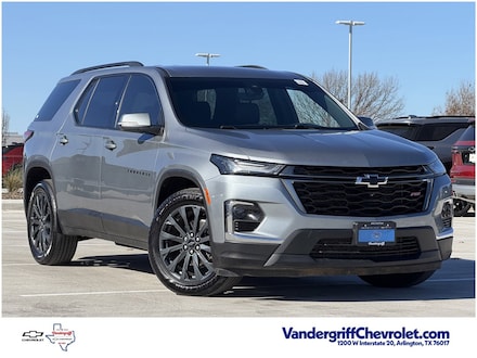2023 Chevrolet Traverse RS SUV