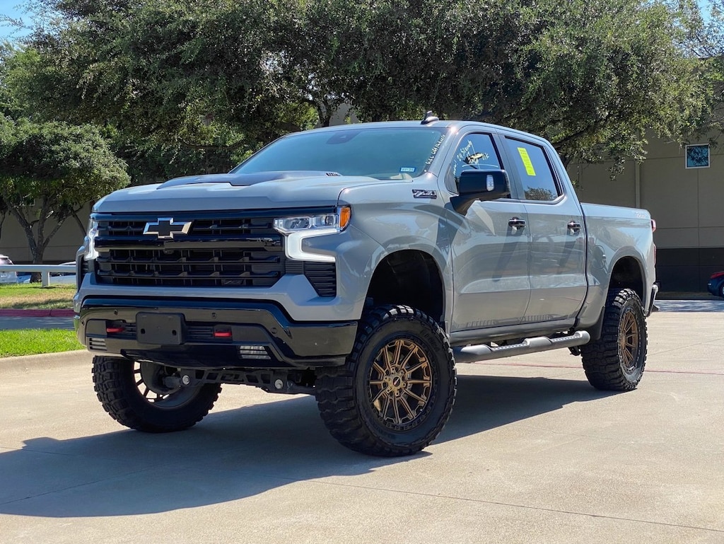 Used 2024 Chevrolet Silverado 1500 LT Trail Boss Truck Crew Cab