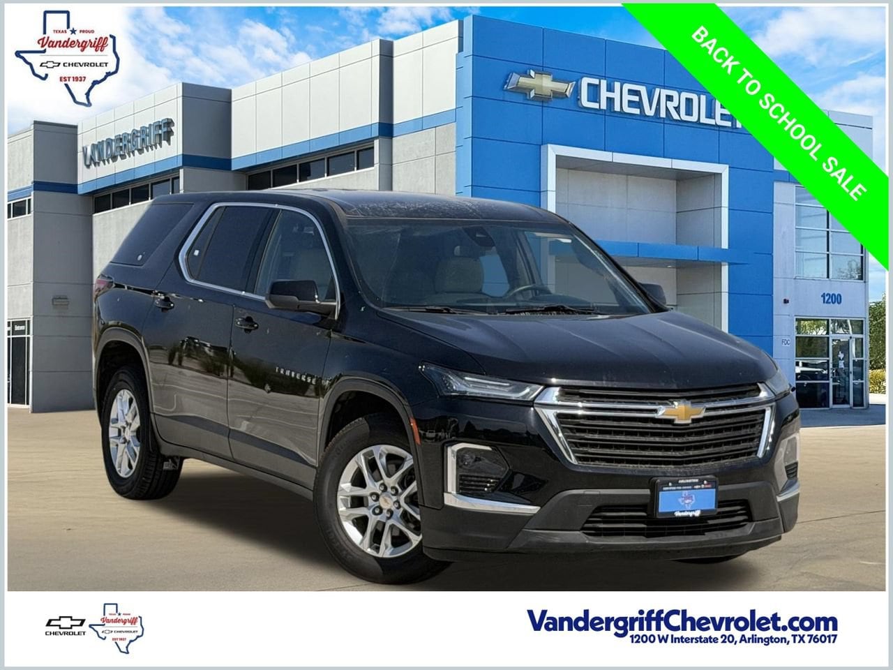 Used 2023 Chevrolet Traverse LS