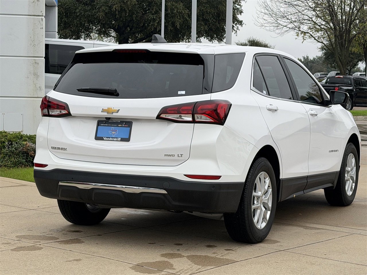 2022 Chevrolet Equinox LT photo 4