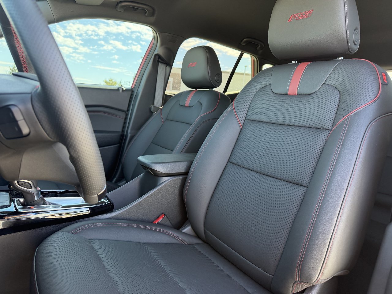 2026 Chevrolet Trax RS - Photo 17