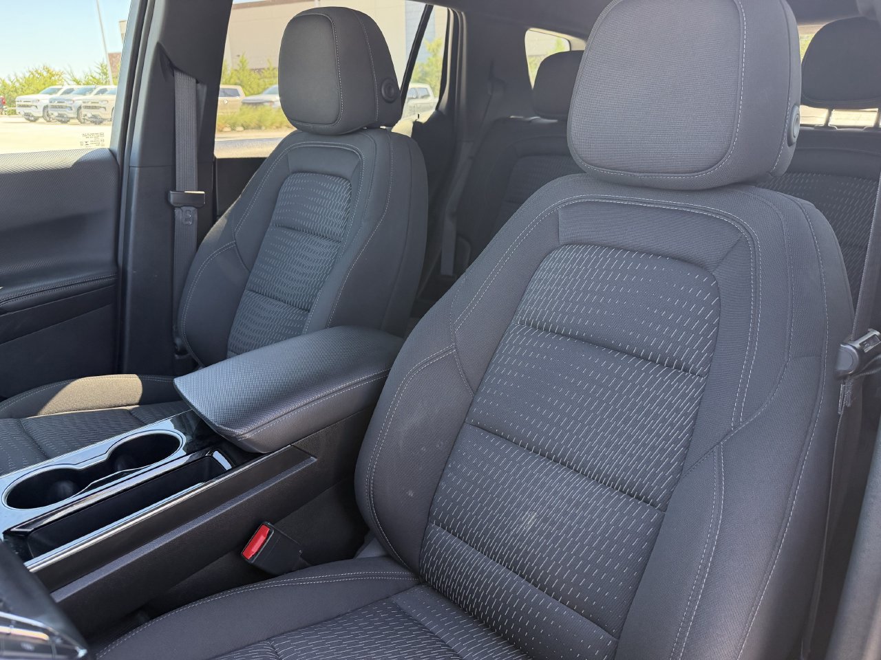 2025 Chevrolet Equinox LT - Photo 22