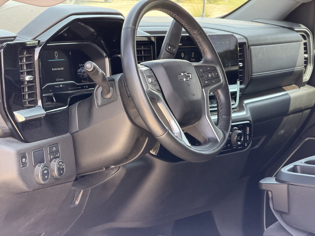 2024 Chevrolet Silverado 1500 RST - Photo 10