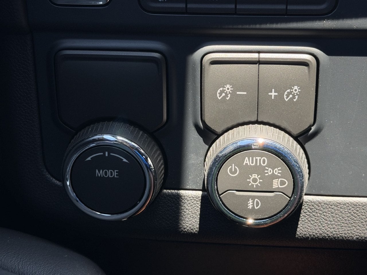 2026 Chevrolet Tahoe Premier - Photo 20