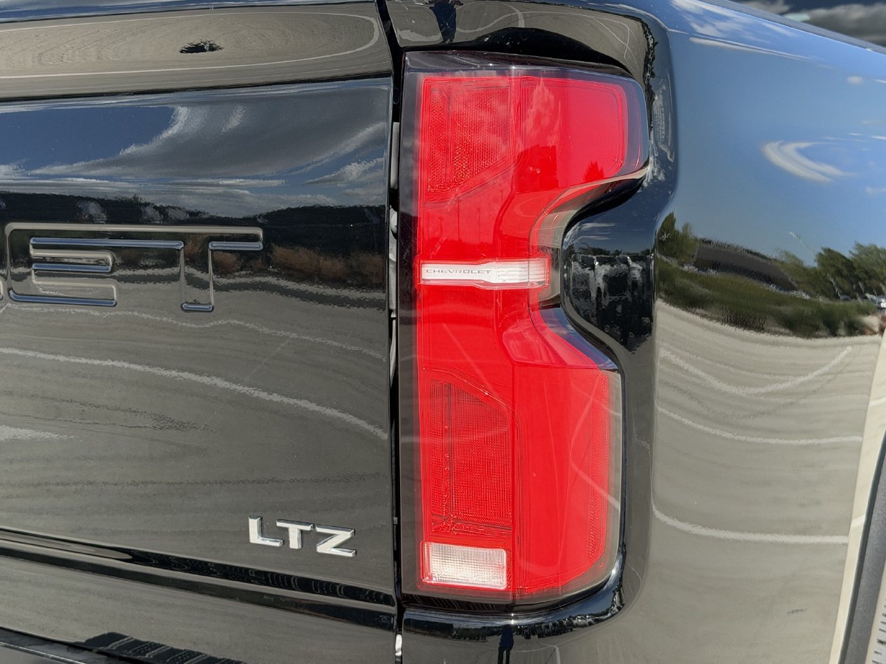 2026 Chevrolet Silverado 2500HD LTZ - Photo 7
