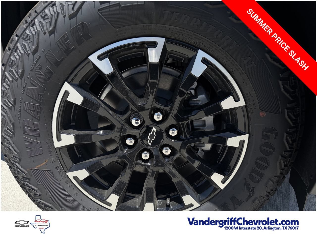 2026 Chevrolet Traverse Z71 - Photo 9