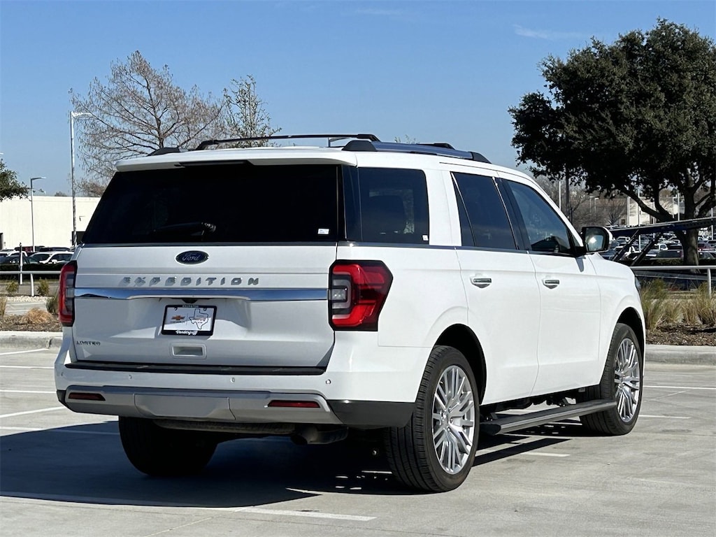 Used 2024 Ford Expedition Limited SUV
