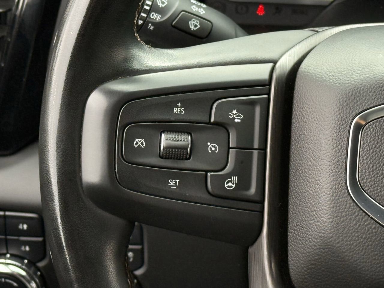 2024 GMC Sierra 2500HD AT4 - Photo 13