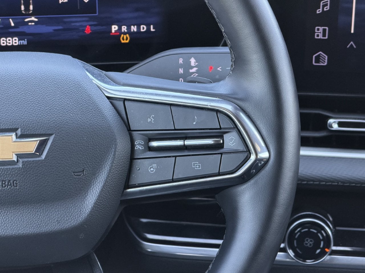2025 Chevrolet Equinox LT - Photo 14