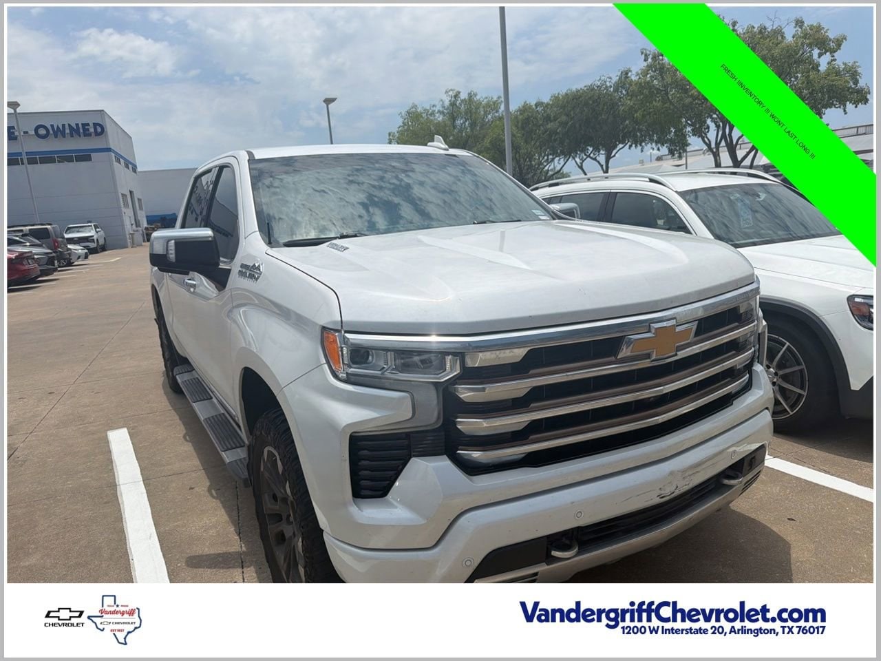 2022 Chevrolet Silverado 1500 High Country 4WD Crew Cab Short Box's photo
