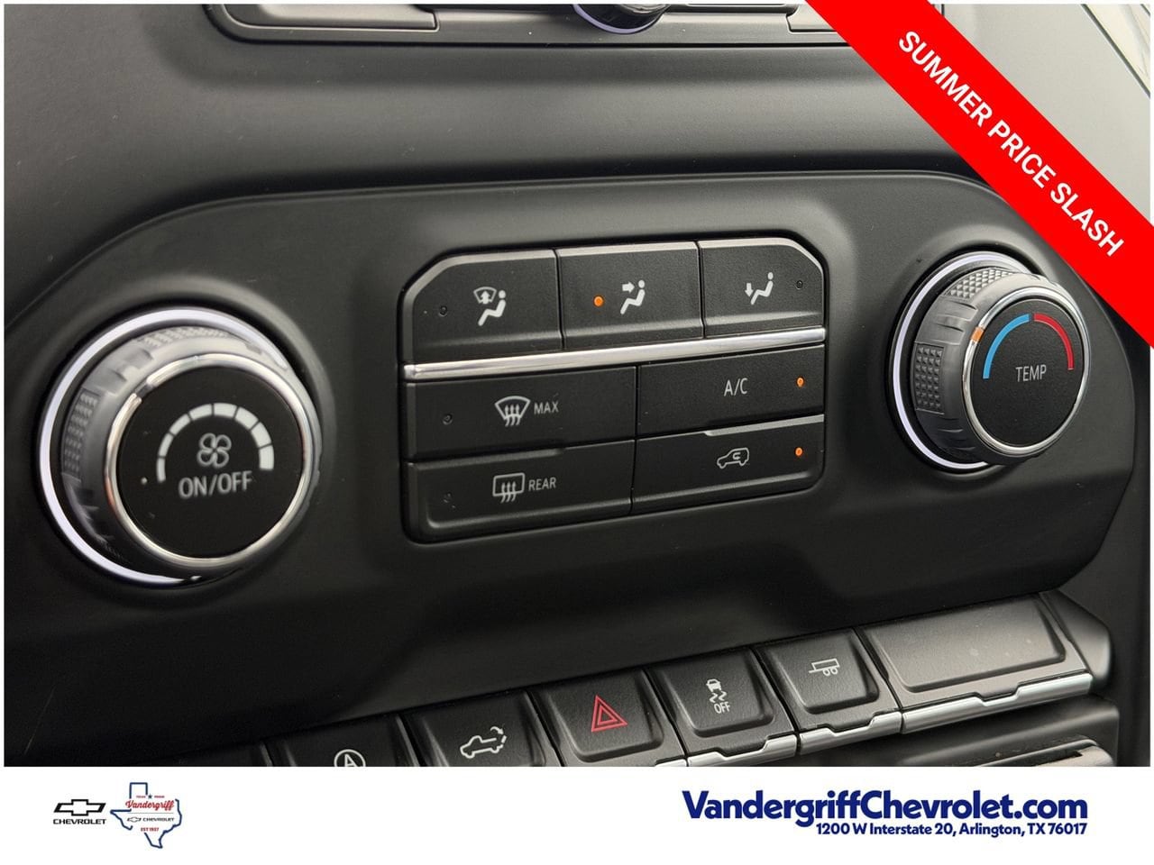 2024 Chevrolet Silverado 1500 Custom - Photo 19