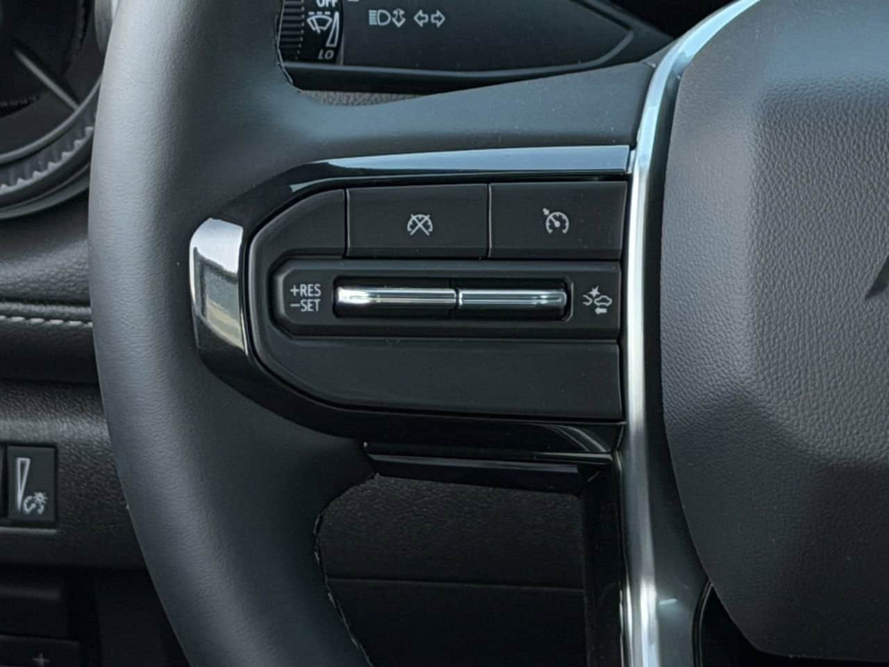 2026 Chevrolet Colorado LT - Photo 13