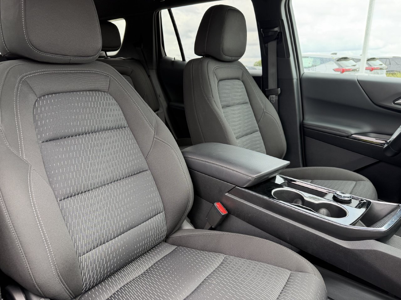 2026 Chevrolet Equinox LT - Photo 24