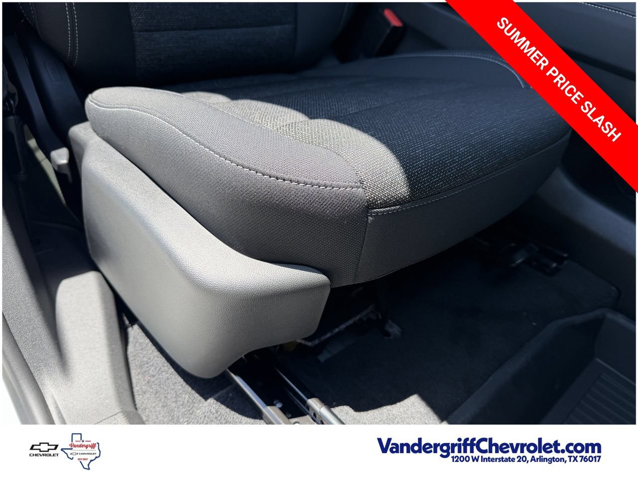 2026 Chevrolet Traverse LT - Photo 24