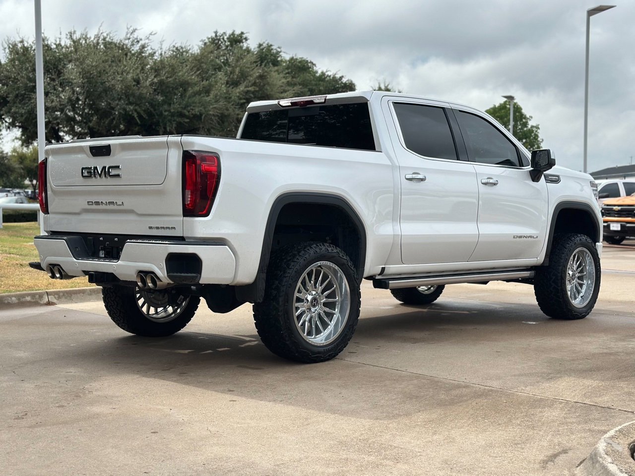2024 Gmc Sierra 1500 Denali Ultimate photo 2