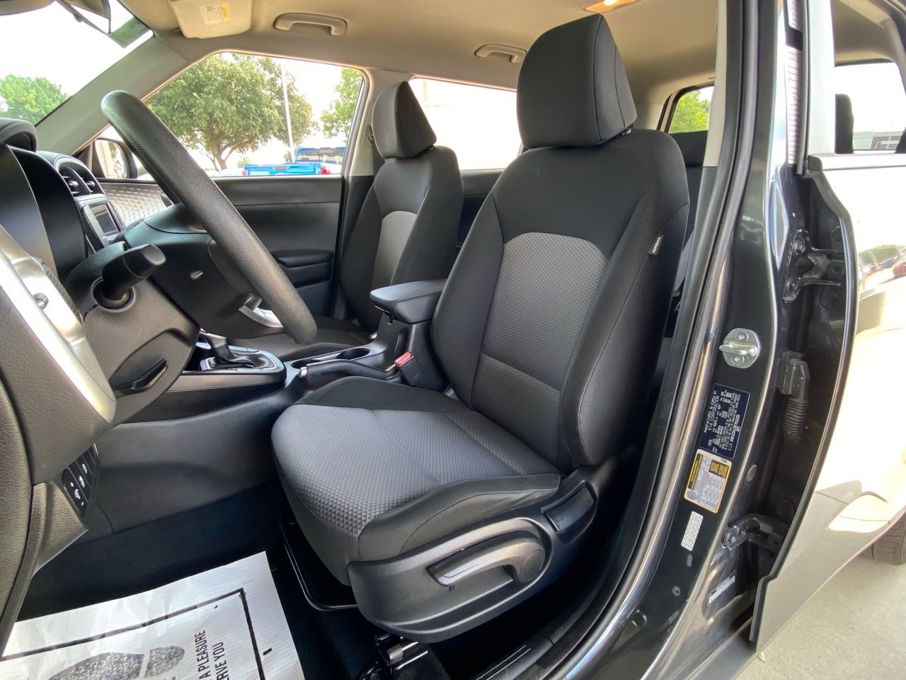 2024 Kia Soul LX photo 3