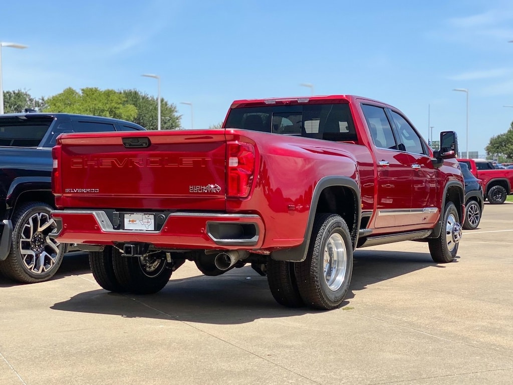New 2025 Chevrolet Silverado 3500 HD High Country DRW Truck Crew Cab