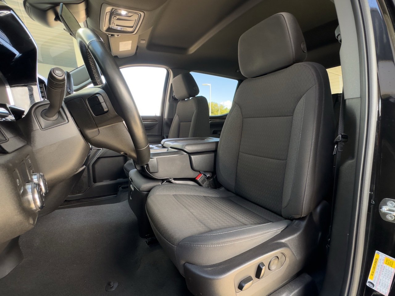 2024 Gmc Sierra 1500 SLE photo 4