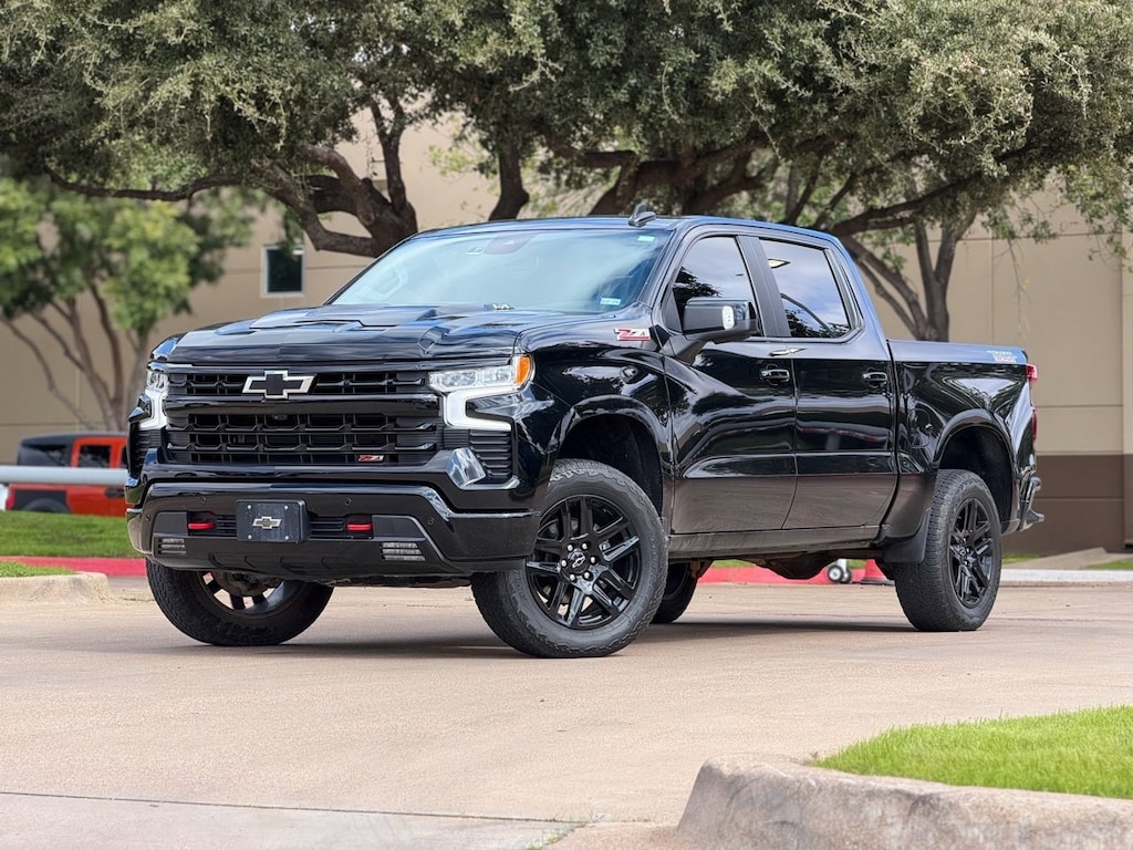 Used 2024 Chevrolet Silverado 1500 LT Trail Boss Truck Crew Cab