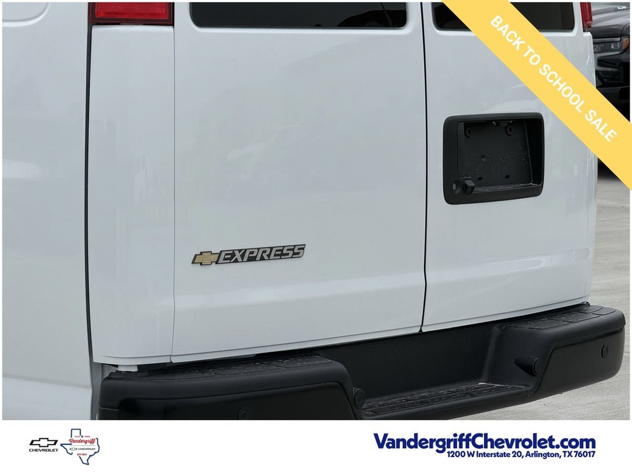 2026 Chevrolet Express Cargo Work Van - Photo 6