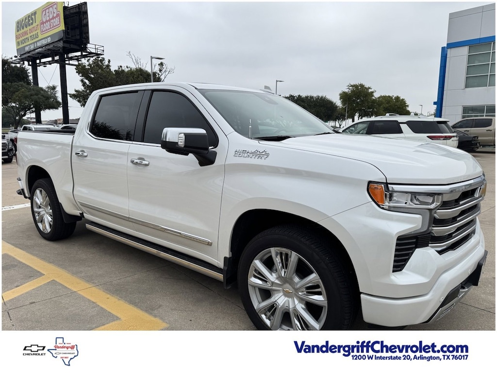 Used 2025 Chevrolet Silverado 1500 High Country Truck Crew Cab