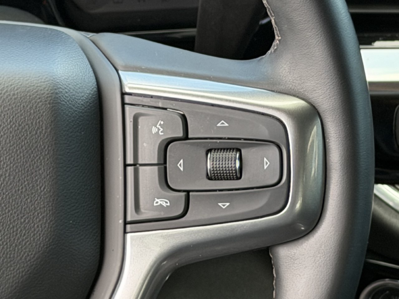 2026 Chevrolet Silverado 2500HD LTZ - Photo 14