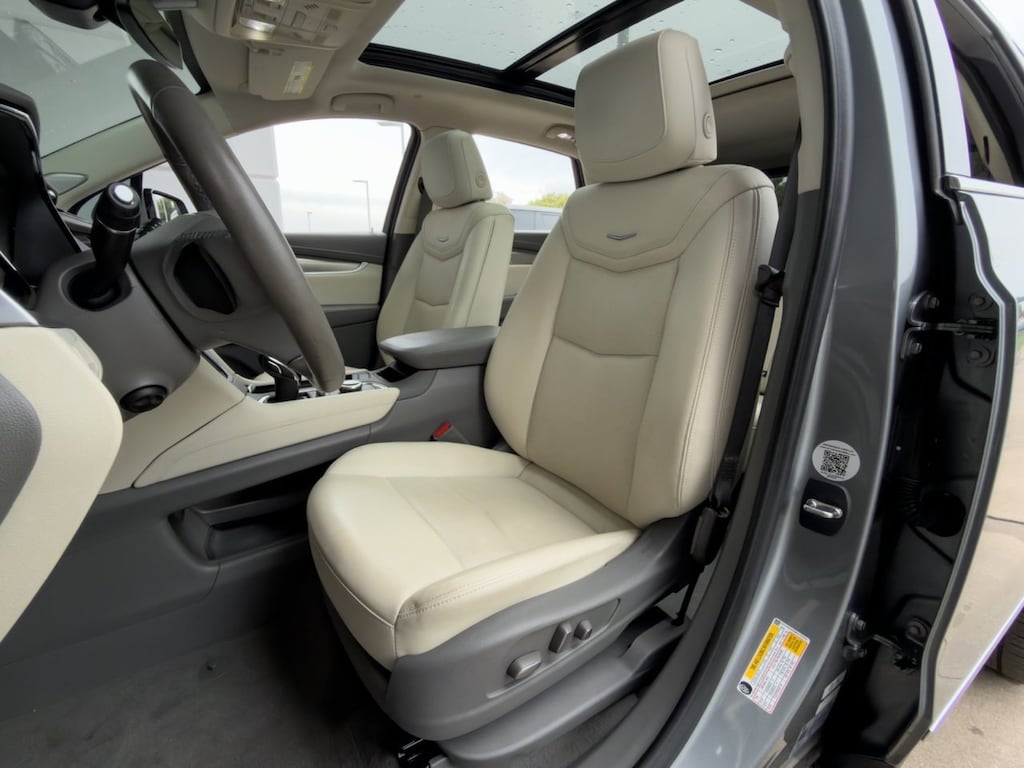 Used 2024 CADILLAC XT5 Premium Luxury SUV