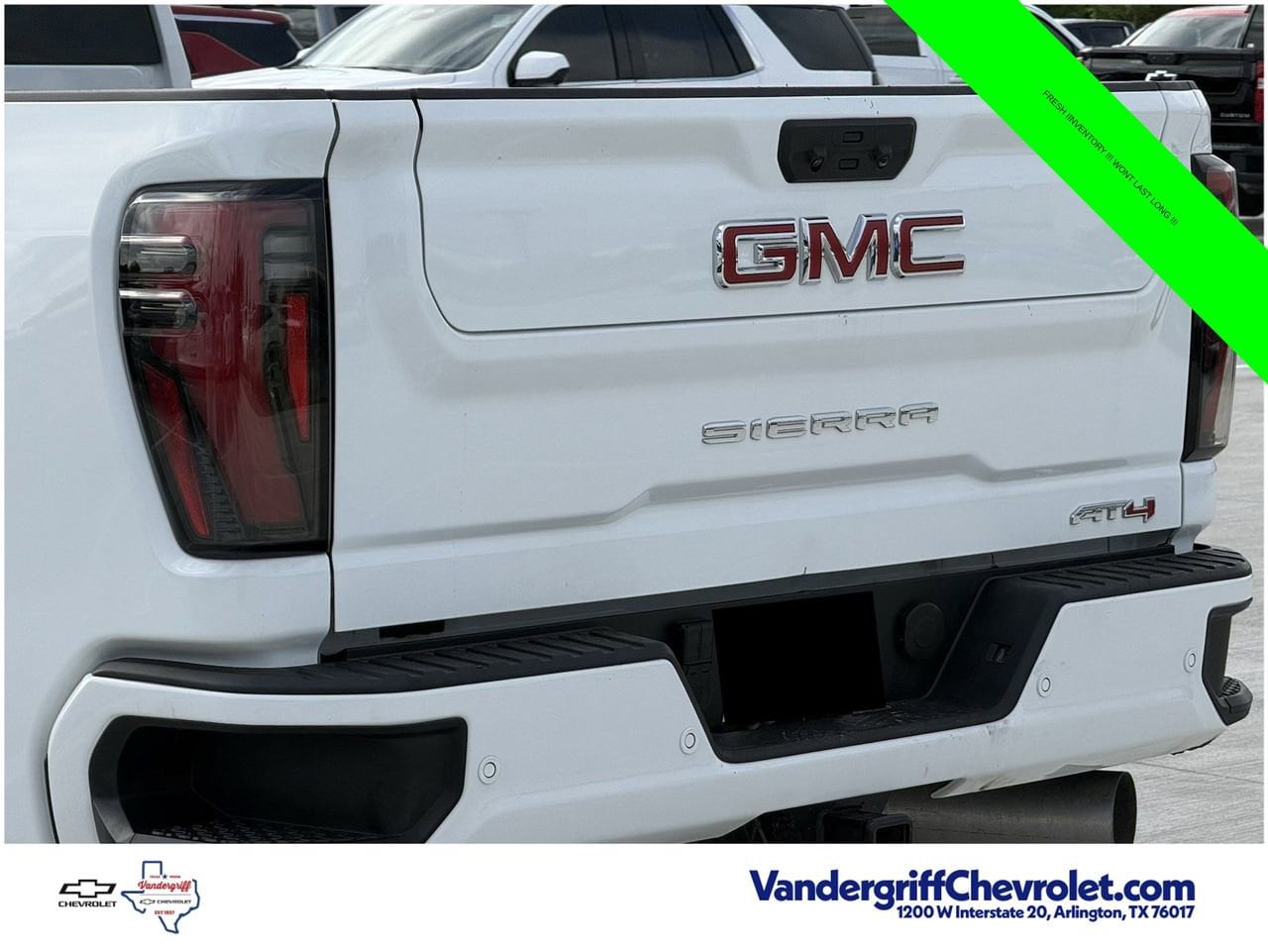 2025 GMC Sierra 2500HD AT4 - Photo 6