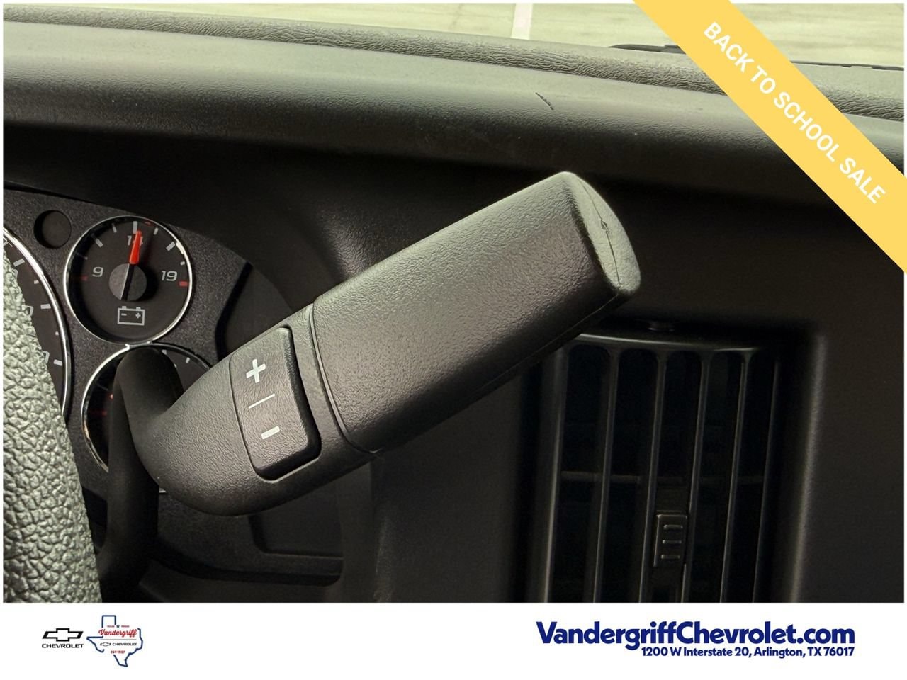 2026 Chevrolet Express Cargo Work Van - Photo 15