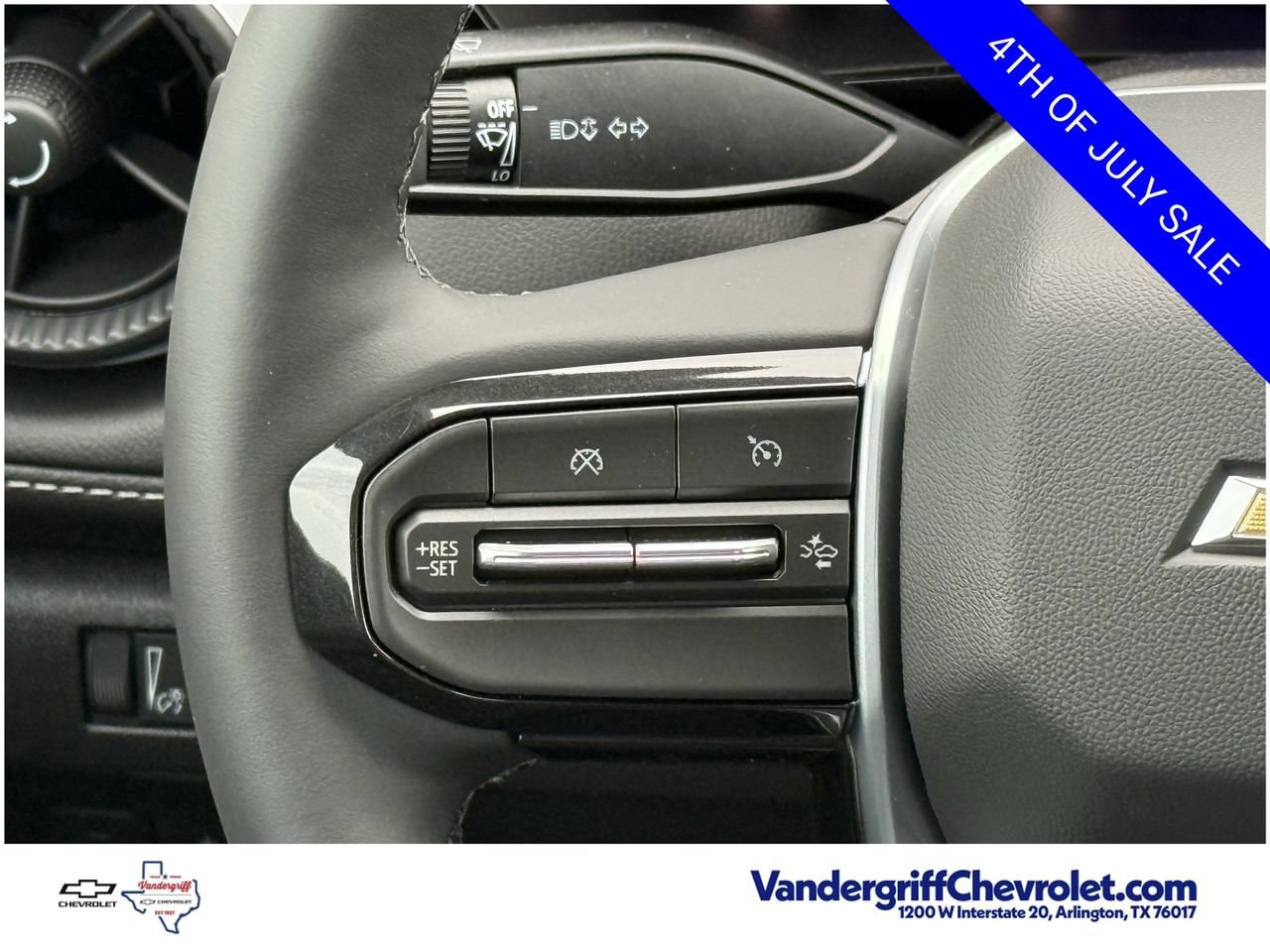 2026 Chevrolet Colorado LT - Photo 12