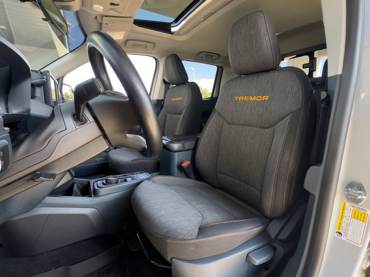 2023 Ford Maverick XLT photo 3