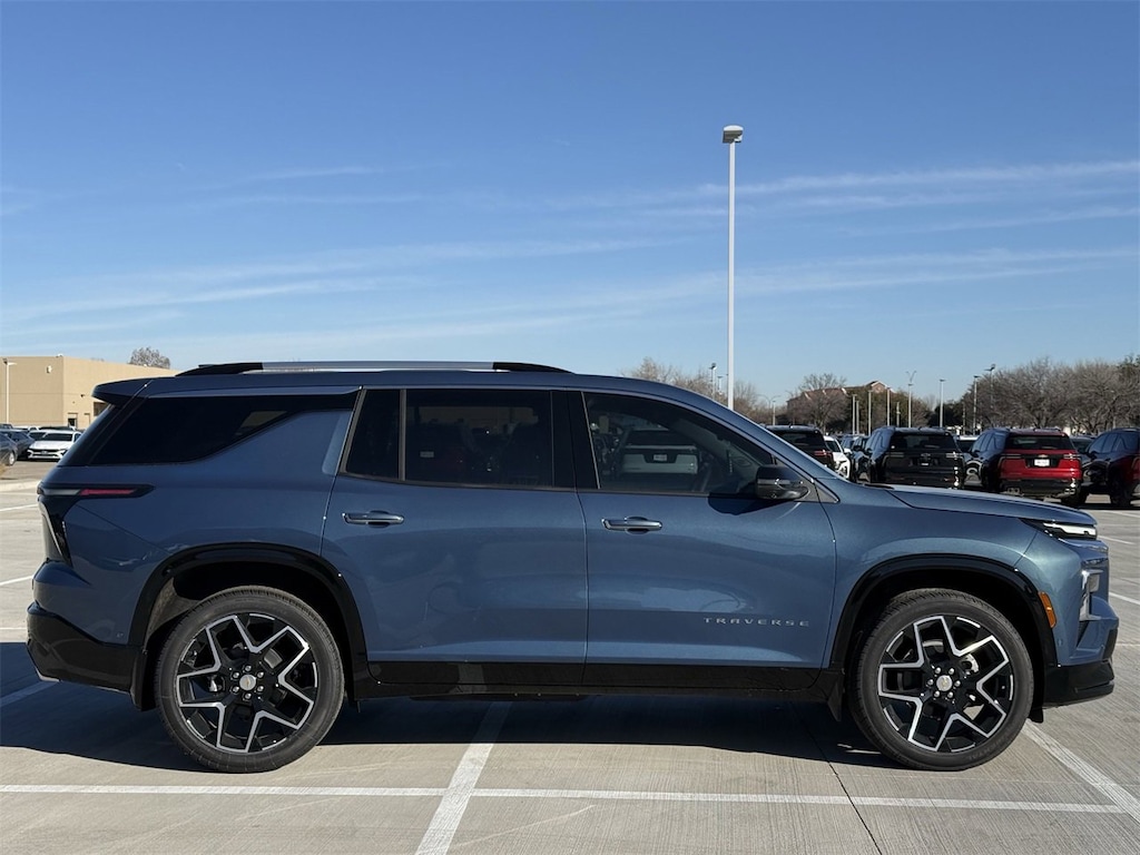 New 2026 Chevrolet Traverse High Country SUV