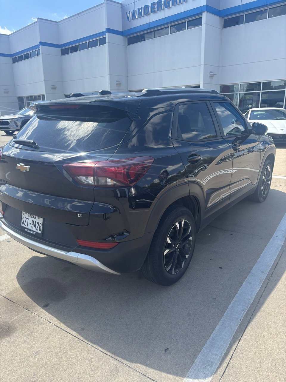 2023 Chevrolet Trailblazer LT photo 4