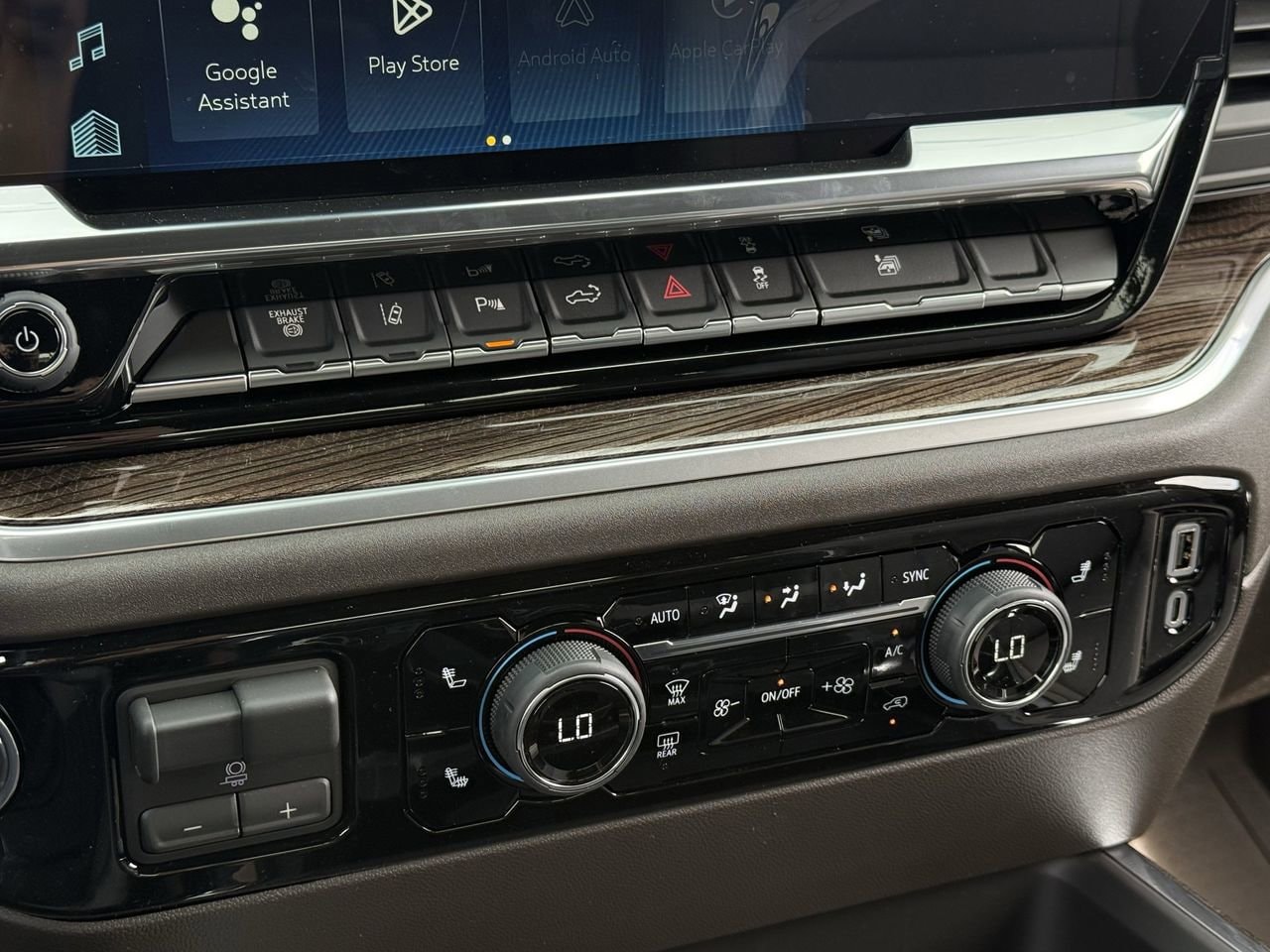 2026 Chevrolet Silverado 3500 HD LT - Photo 18